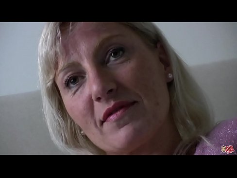 ❤️ Mamman vi alla knullade ... Damen, uppför dig! ❤ Sexvideo at porn sv.drpornofilme.ru